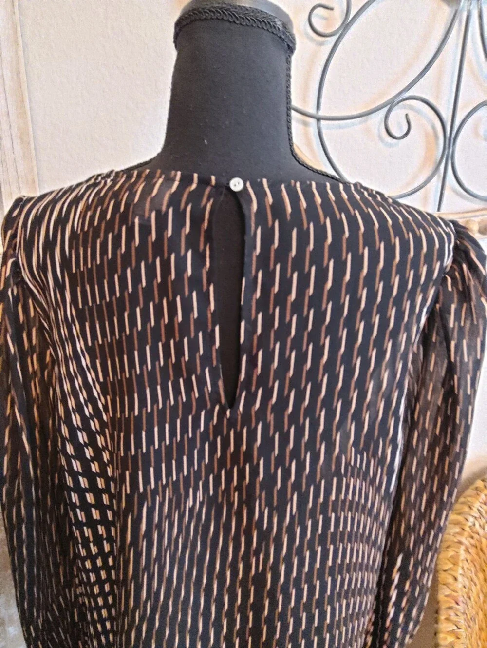 A New Day Black and Beige Patterned Long-Sleeve Women's Blouse